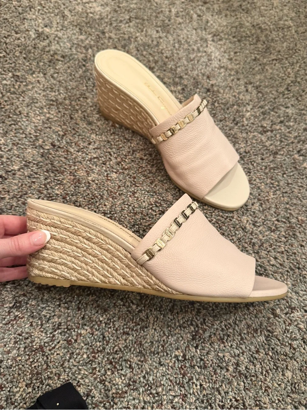 $695 Salvatore Ferragamo Thassos Chain Embellished Leather Mules Wedges Sz 7.5